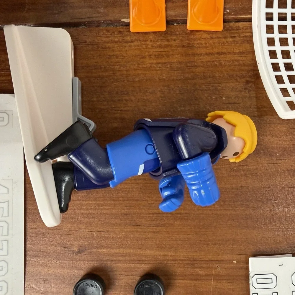 Playmobil NHL Shootout Carry Case 9177 Ice Hockey Net Figures Sticker Lot READ